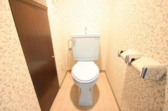 ホウライツルビル