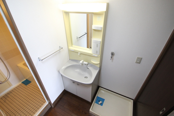 ホウライツルビル