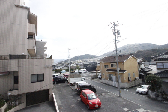 龍本マンション