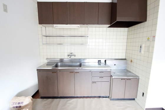 龍本マンション