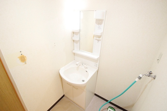 龍本マンション