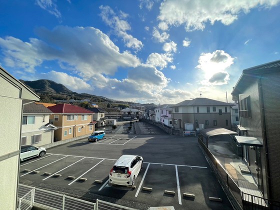 ネオハイツ沖野E棟