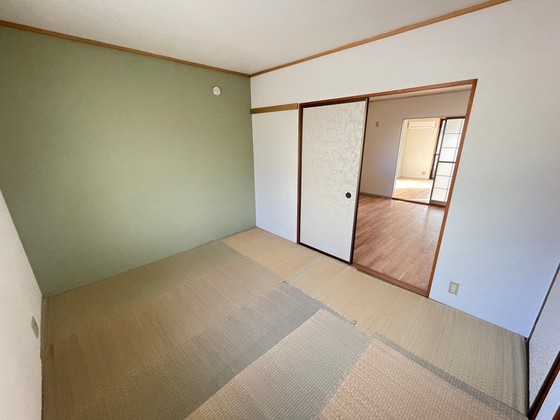 ネオハイツ沖野E棟