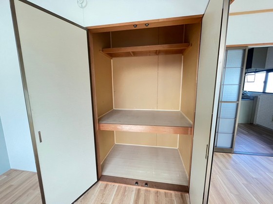 ネオハイツ沖野E棟