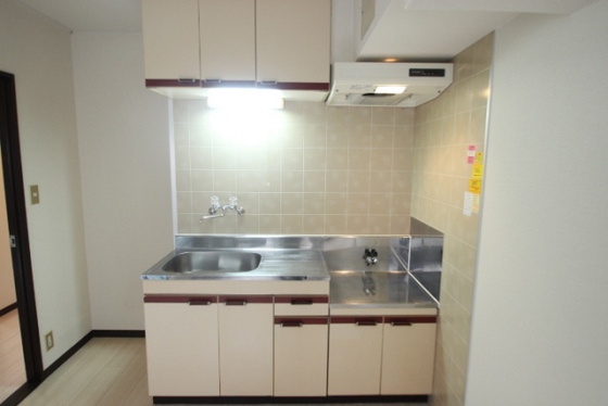 メゾン海老園 B棟