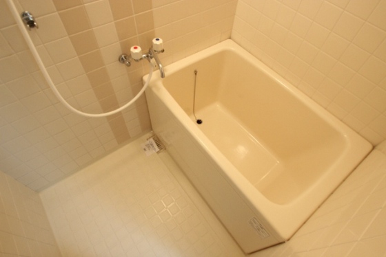 メゾン海老園 B棟