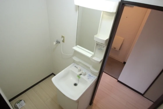 メゾン海老園 B棟