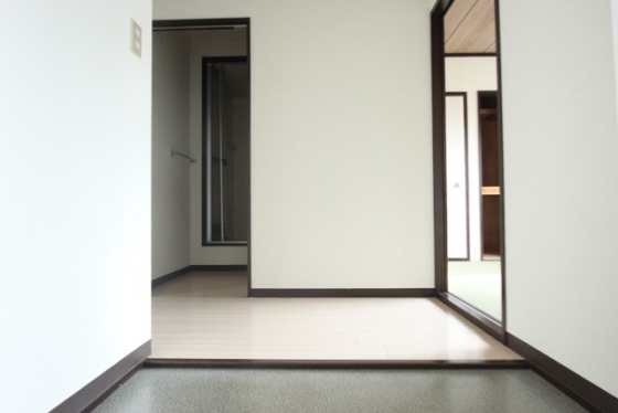 メゾン海老園 B棟