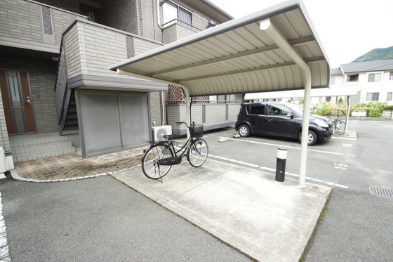 セジュールSHIGENO B棟