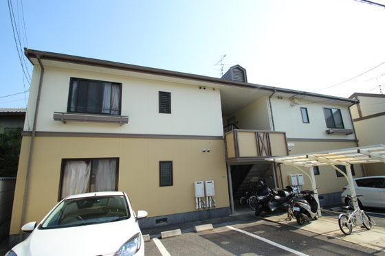 フレグランス中山東 B棟