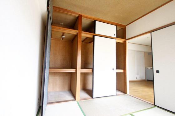 日興マンション A棟