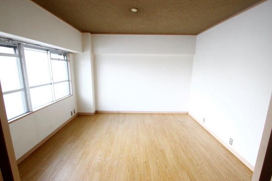 日興マンション A棟