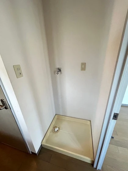 レジデンス上安