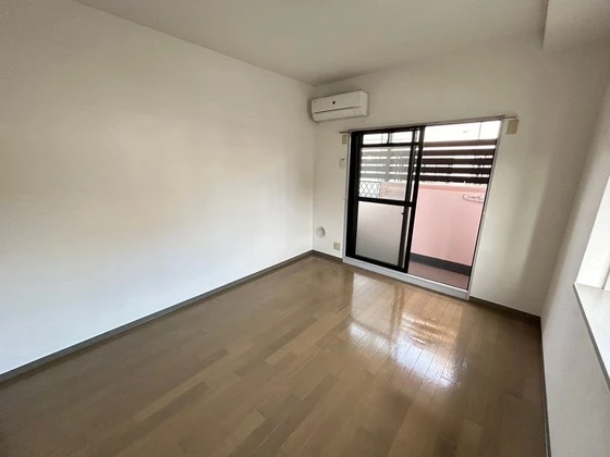 レジデンス上安