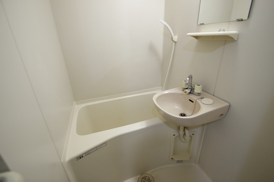 レジデンス上安