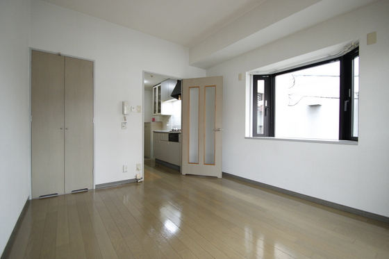 レジデンス上安