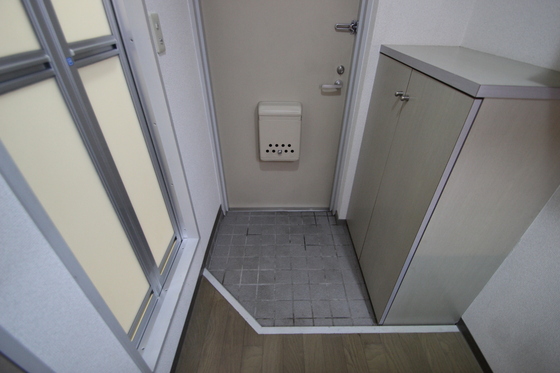 レジデンス上安