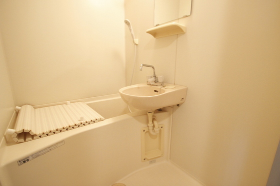 レジデンス上安