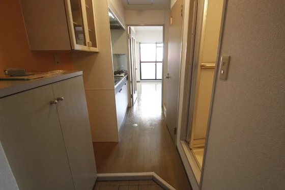 レジデンス上安