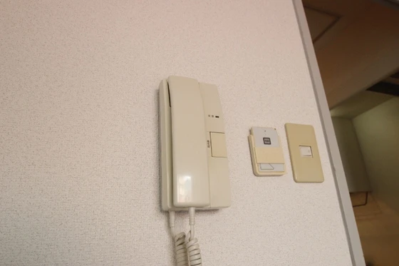 レジデンス上安