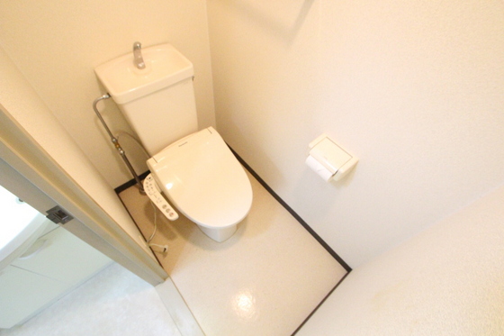 グランヴェルジェ中須Ⅱ