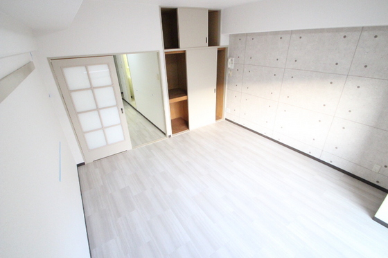 グランヴェルジェ中須Ⅱ