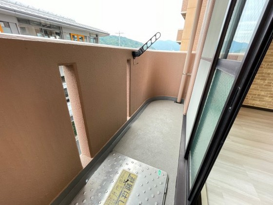 グランヴェルジェ中須Ⅱ