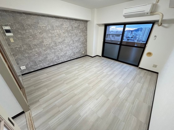 グランヴェルジェ中須Ⅱ