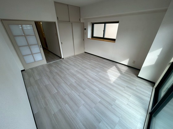 グランヴェルジェ中須Ⅱ