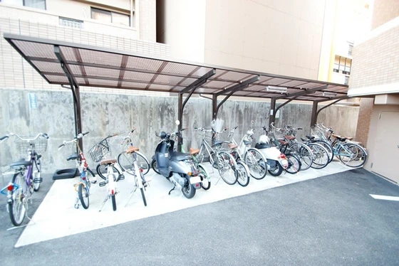 グランヴェルジェ中須Ⅱ