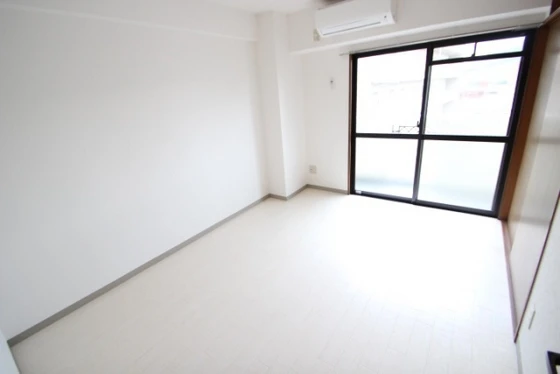 プーテゥジュール1番街