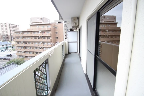 プーテゥジュール1番街