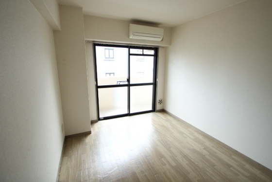 プーテゥジュール2番街