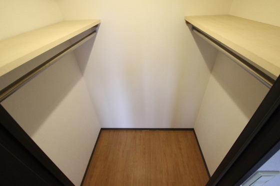 ラゾプレイス西原