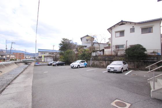 ラウンド・ヒルズ