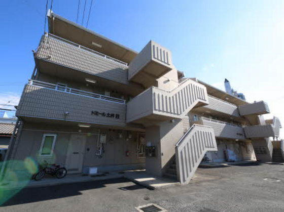 ドミール土井 B棟