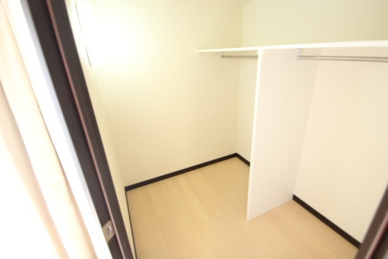 レオネクスト大町東