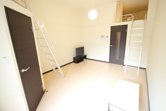 レオネクスト大町東