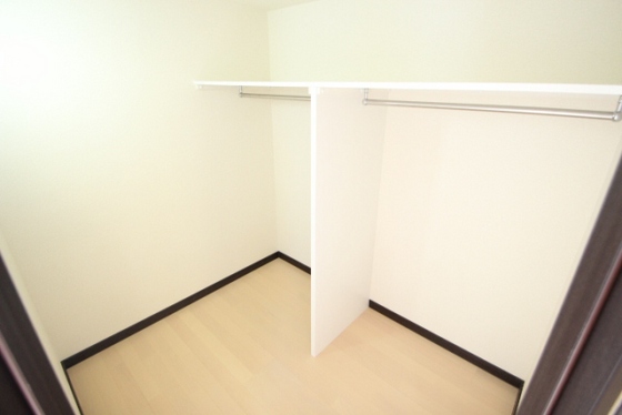 レオネクスト大町東