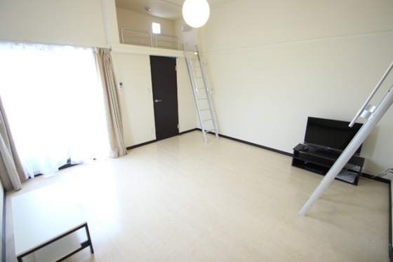 レオネクスト大町東