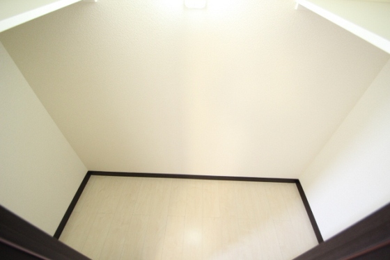 レオネクスト大町東