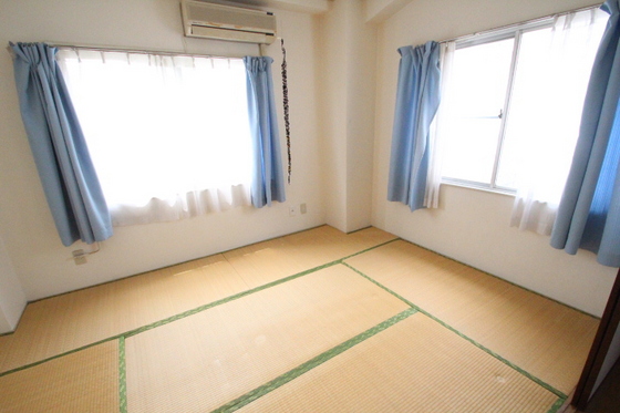 第一田万里ビル