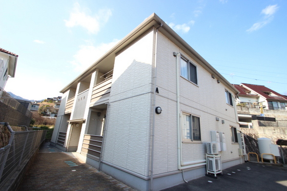 シャルマン深江 A棟