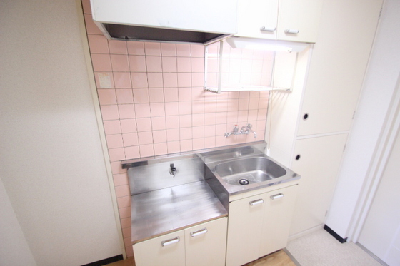 ホワイトパレス長束