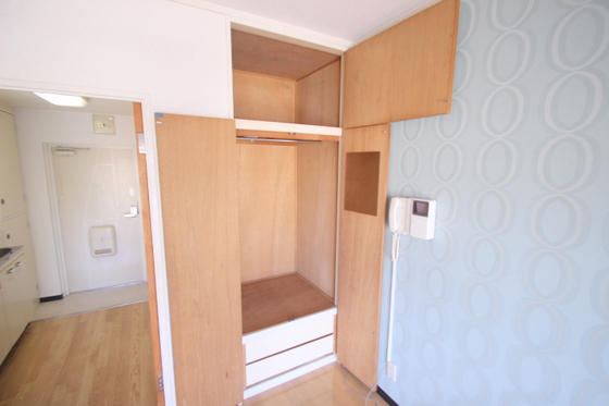 ホワイトパレス長束