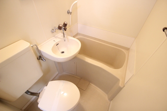 ホワイトパレス長束