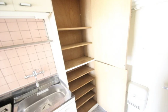 ホワイトパレス長束