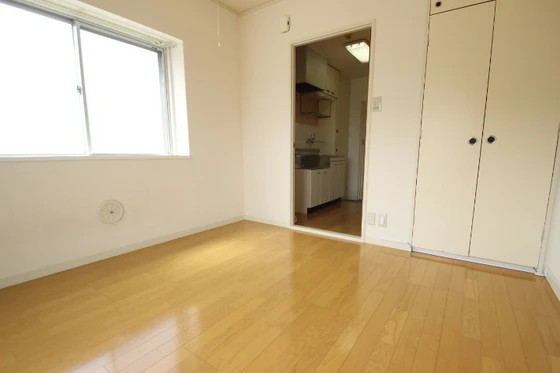 ホワイトパレス長束