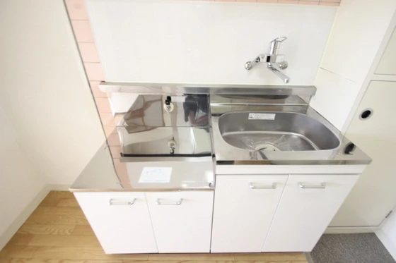 ホワイトパレス長束