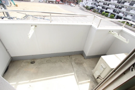 ホワイトパレス長束